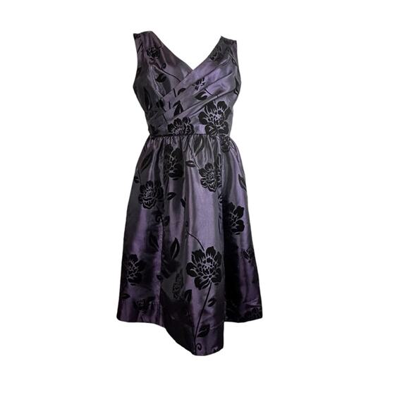 Modcloth Dresses & Skirts - ModCloth Cocktail Dress Womens Size L Purple Wrap Flare Crinoline Party Silky